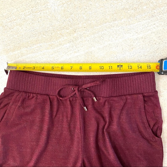 NWT Chico’s Zenergy Soft Essentials Joggers - Picture 10 of 15